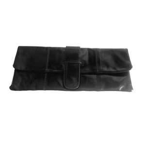 Sorpresa Black Clutch Leather Bag